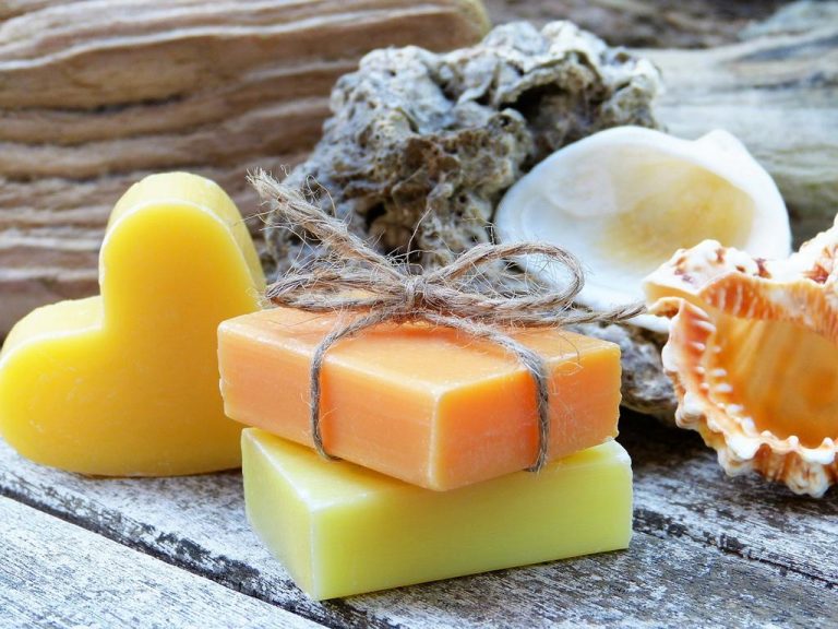 Korzyści z używania naturalnych produktów kosmetycznych