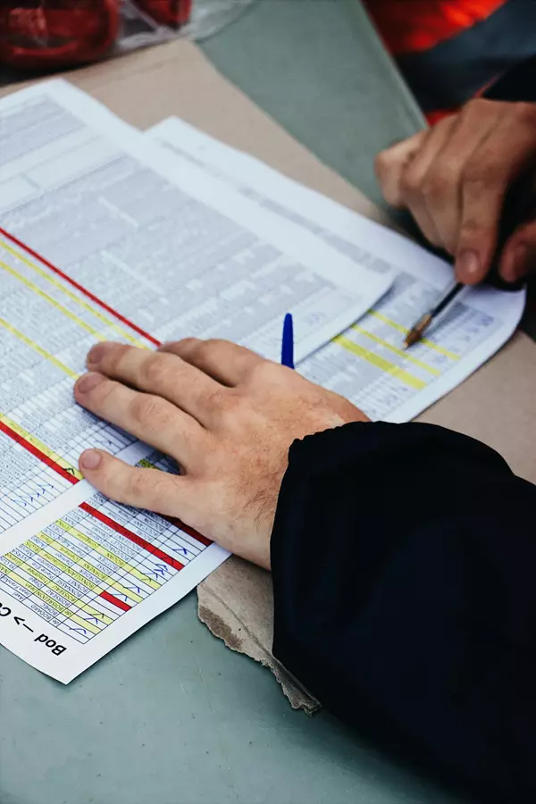 Panele ankietowe online – zbieranie danych w czasie rzeczywistym z recom system