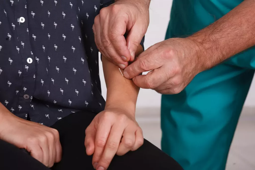Nawracające wzdęcia: Czy biorezonans to metoda, która może Ci pomóc?